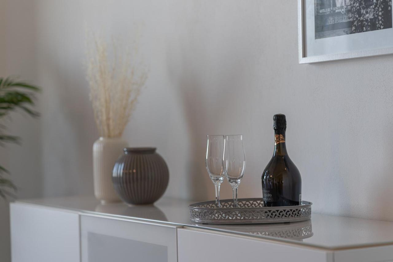 Casa Raffaello Apartment ซานมีเนียโต ภายนอก รูปภาพ