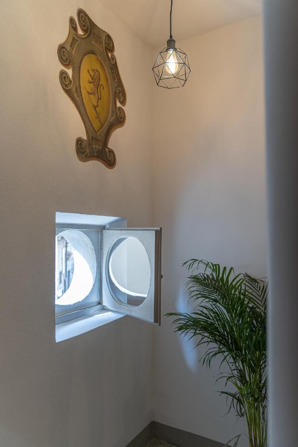 Casa Raffaello Apartment ซานมีเนียโต ภายนอก รูปภาพ