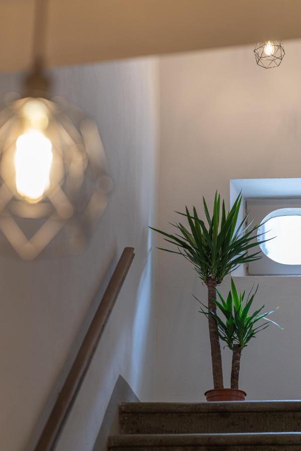 Casa Raffaello Apartment ซานมีเนียโต ภายนอก รูปภาพ